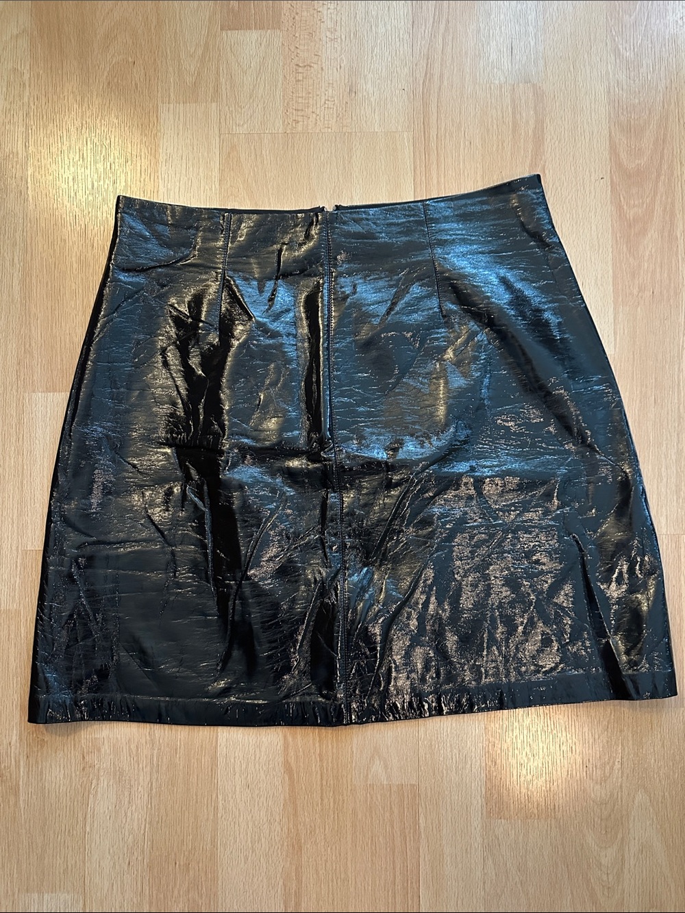 Vince Camuto Glossy Textured Black Skirt - Sleek PU Finish 12